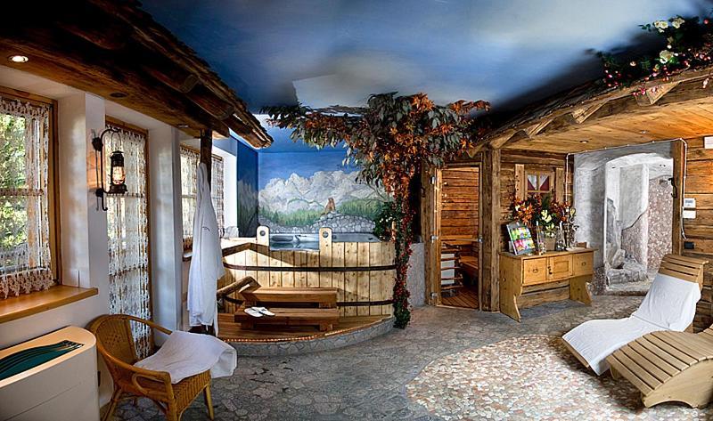Hotel Garni San Nicolo Pozza di Fassa Exterior foto